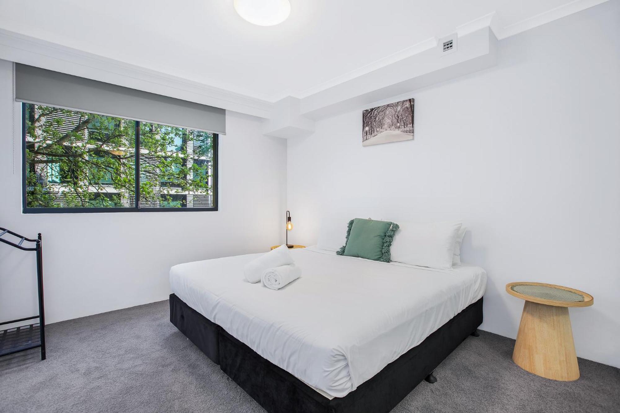 Pyrmont 2 Bed - Prime Location W Parking Apartment Sydney